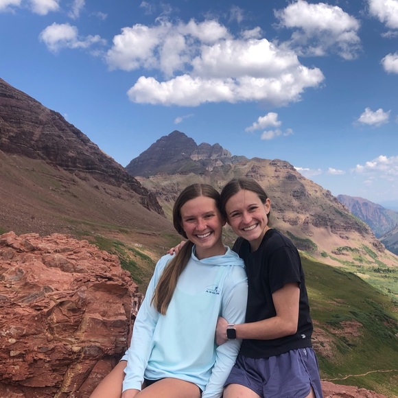 Meet your Posher, Camryn - Picture 1 of 1